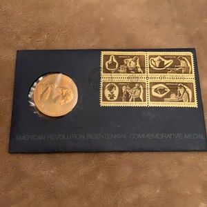 1972 American Revolution Bicentennial Coin Medal
